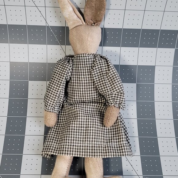 Vintage 10.5" Handmade Primitive Spring Easter Bunny Rabbit Signed - Picture 1 of 3